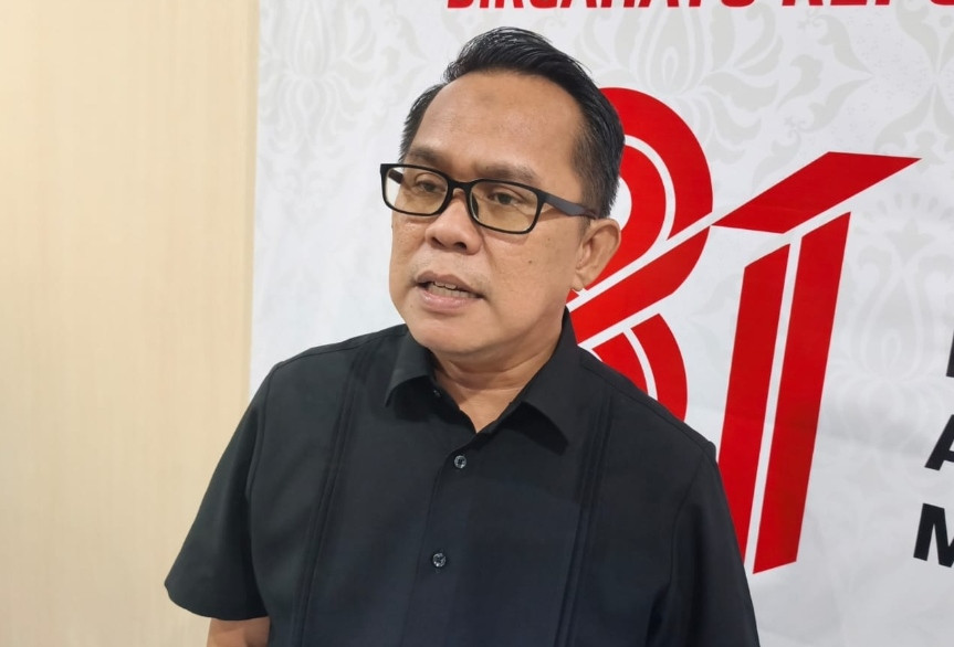 $rows[judul]